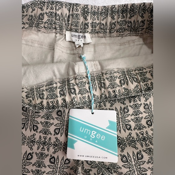 Umgee Bohemian Green Khaki Printed Casual Lounge Pants Size Large NWT - Picture 3 of 7
